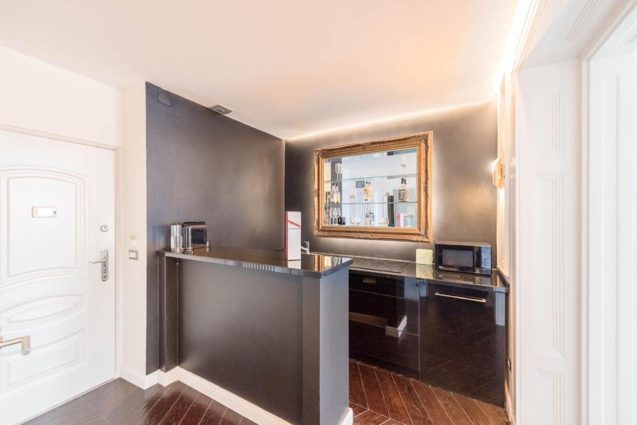 בודפשט Luxury Suites Down Town מראה חיצוני תמונה